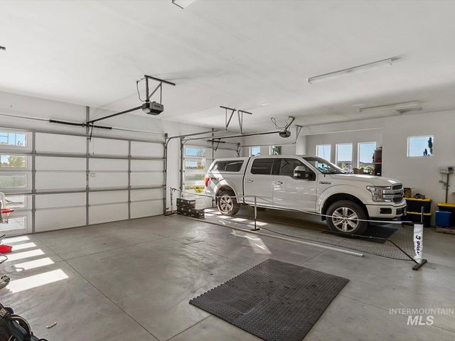 15006 Snow Mountain Dr., Caldwell, ID 83607