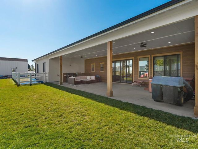 15006 Snow Mountain Dr., Caldwell, ID 83607