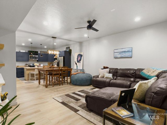 15006 Snow Mountain Dr., Caldwell, ID 83607