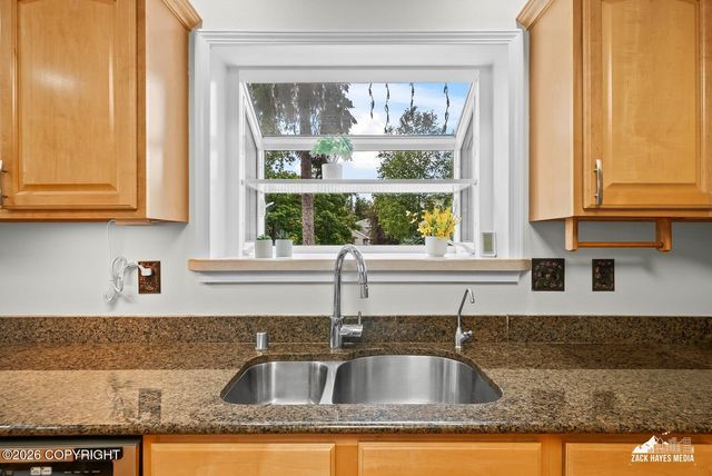 12710 Rivulet Circle, Anchorage, AK 99516