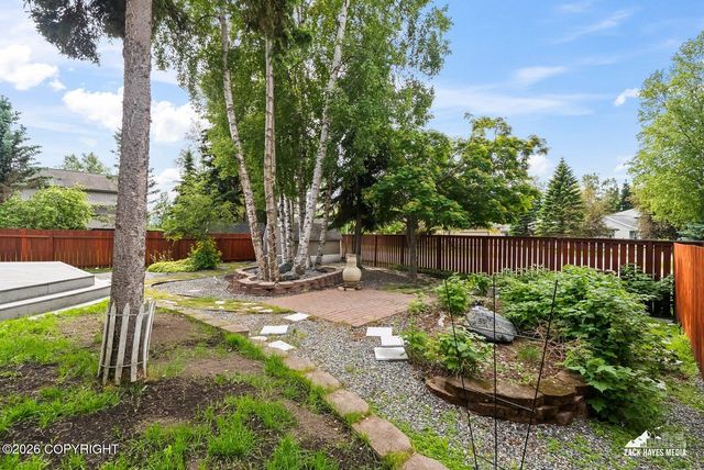 12710 Rivulet Circle, Anchorage, AK 99516