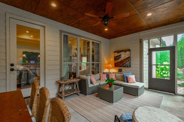 28 Rain Dance Circle, Ringgold, GA 30736