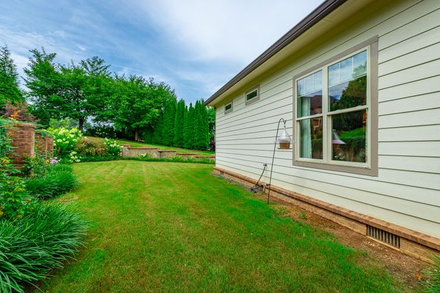28 Rain Dance Circle, Ringgold, GA 30736