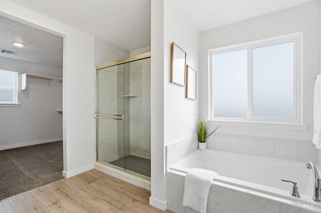 7608 E Dixon St, Nampa, ID 83687