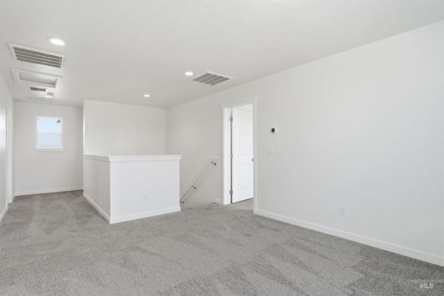 7608 E Dixon St, Nampa, ID 83687