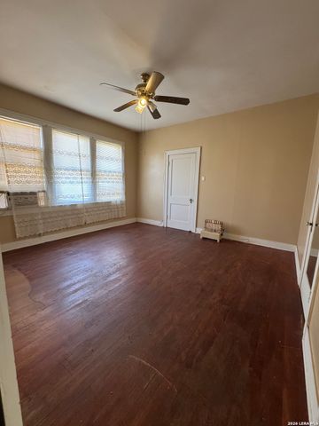 1143 Denver Blvd, San Antonio, TX 78210