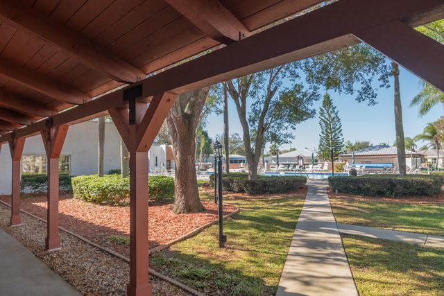 14 Jacaranda Lane, Port St. Lucie, Port St Lucie, FL 34952