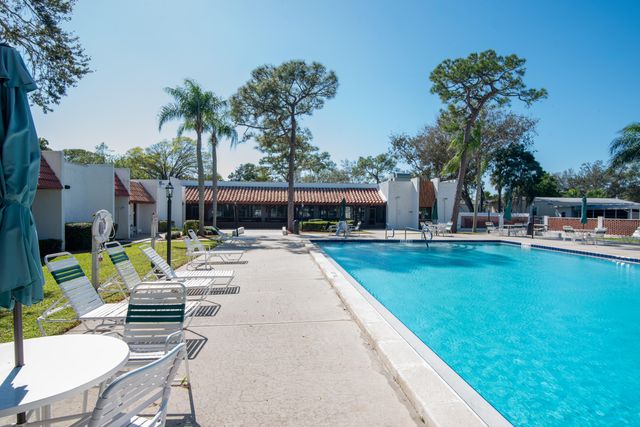 14 Jacaranda Lane, Port St. Lucie, Port St Lucie, FL 34952