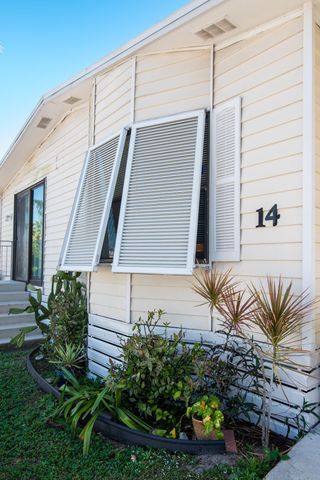 14 Jacaranda Lane, Port St. Lucie, Port St Lucie, FL 34952