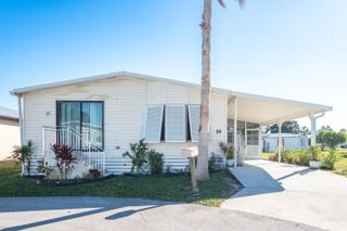 14 Jacaranda Lane, Port St. Lucie, Port St Lucie, FL 34952