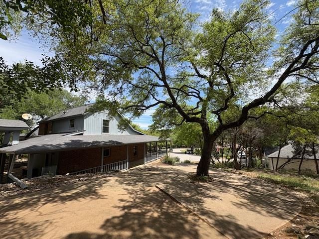 105 Fallbrook CT, Lakeway, TX 78734