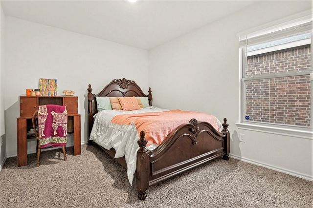 1417 Briar Hill Drive, Denton, TX 76207