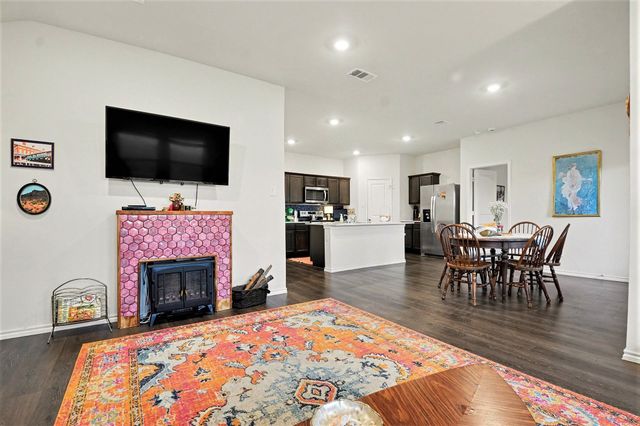 1417 Briar Hill Drive, Denton, TX 76207