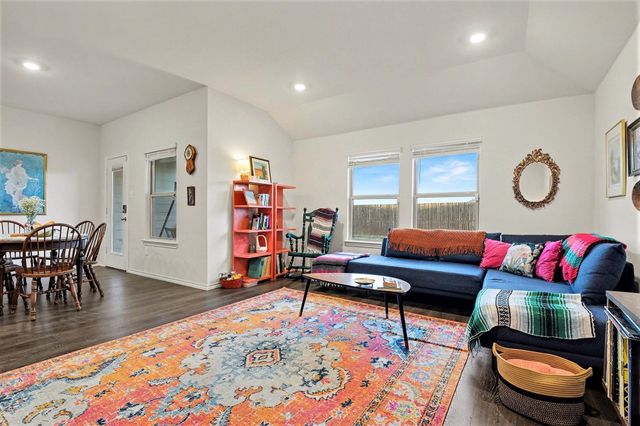 1417 Briar Hill Drive, Denton, TX 76207