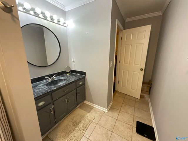 1321 Saylor Circle, Arab, AL 35016