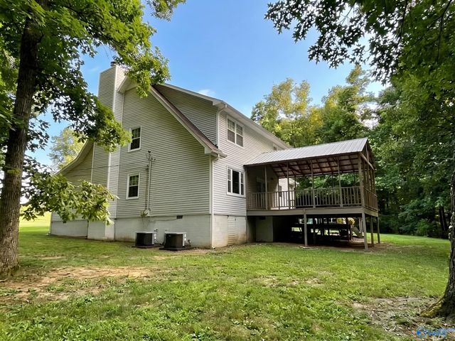 1321 Saylor Circle, Arab, AL 35016