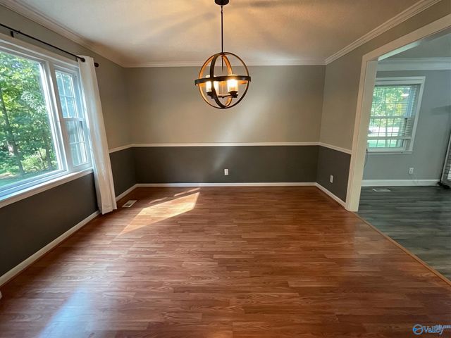 1321 Saylor Circle, Arab, AL 35016