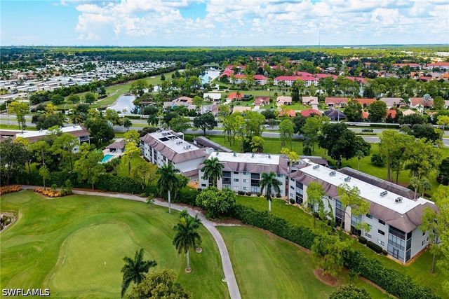 5773 Gage LN 104B, Naples, FL 34113