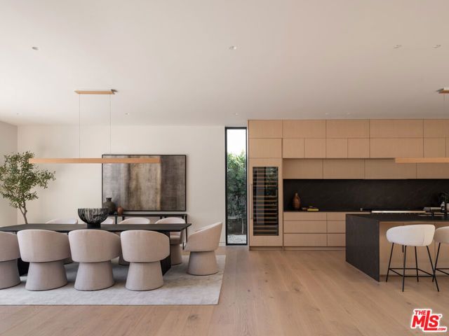 4939 Petit Avenue, Encino (los Angeles), CA 91436