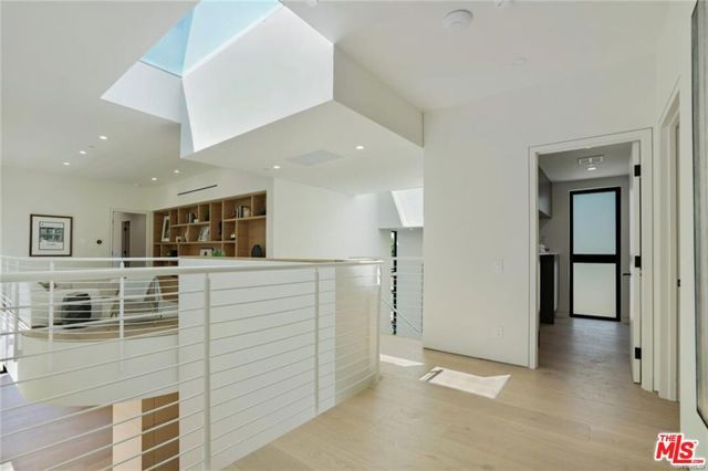 4939 Petit Avenue, Encino (los Angeles), CA 91436