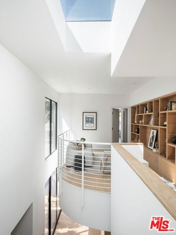 4939 Petit Avenue, Encino (los Angeles), CA 91436