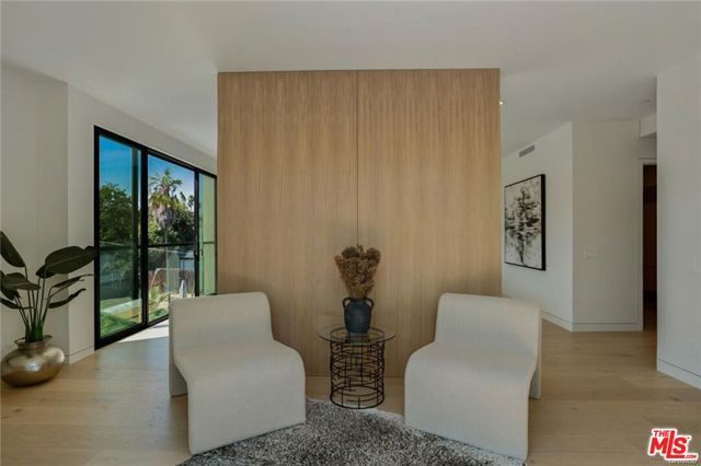 4939 Petit Avenue, Encino (los Angeles), CA 91436