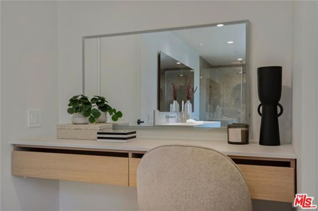 4939 Petit Avenue, Encino (los Angeles), CA 91436