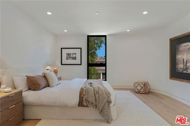 4939 Petit Avenue, Encino (los Angeles), CA 91436