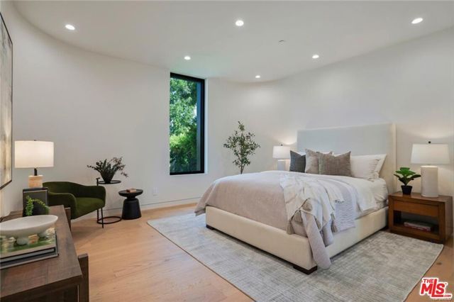 4939 Petit Avenue, Encino (los Angeles), CA 91436