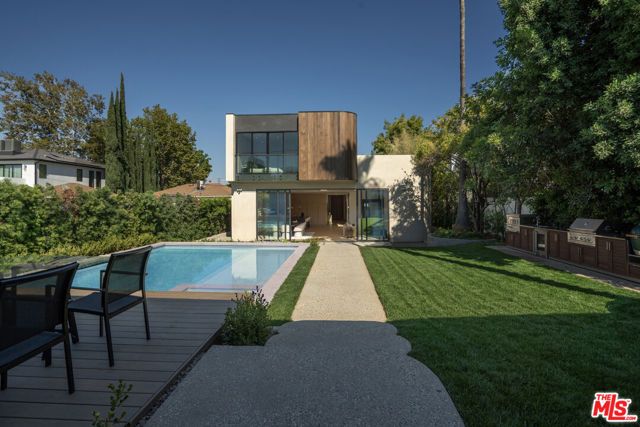 4939 Petit Avenue, Encino (los Angeles), CA 91436