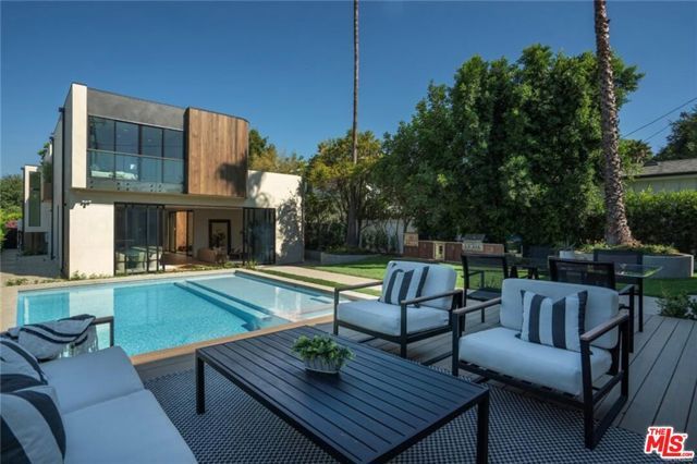 4939 Petit Avenue, Encino (los Angeles), CA 91436