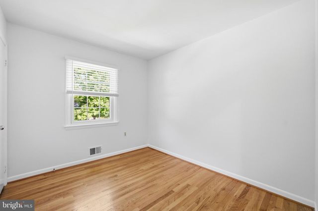 13907 SHIPPERS LN, Rockville, MD 20853