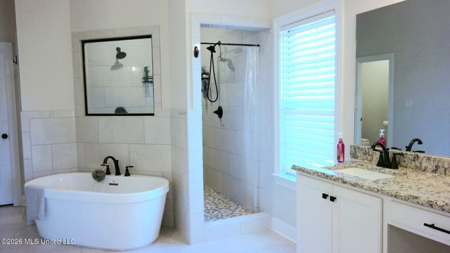 2876 Ross Meadows Lane, Olive Branch, MS 38654