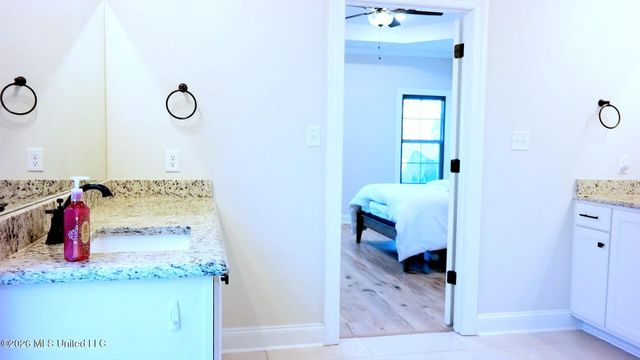 2876 Ross Meadows Lane, Olive Branch, MS 38654