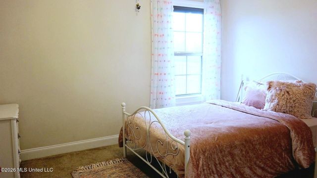 2876 Ross Meadows Lane, Olive Branch, MS 38654