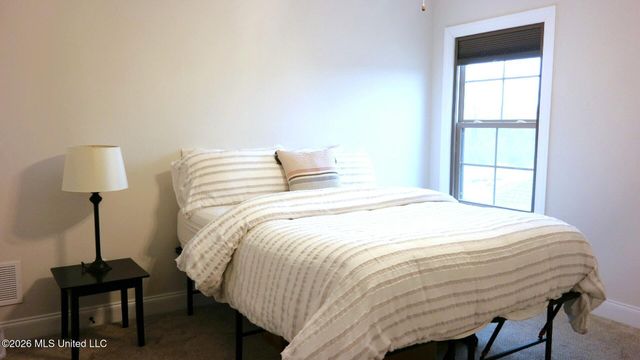 2876 Ross Meadows Lane, Olive Branch, MS 38654