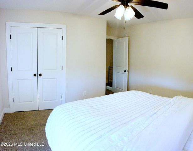 2876 Ross Meadows Lane, Olive Branch, MS 38654