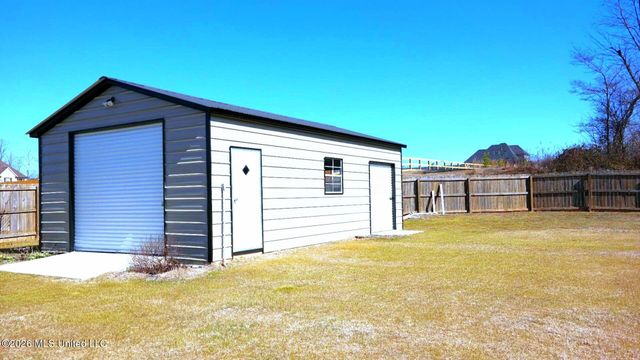 2876 Ross Meadows Lane, Olive Branch, MS 38654