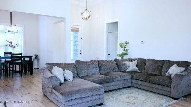 2876 Ross Meadows Lane, Olive Branch, MS 38654