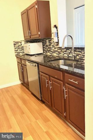 513 ASPEN DR, Plainsboro, NJ 08536