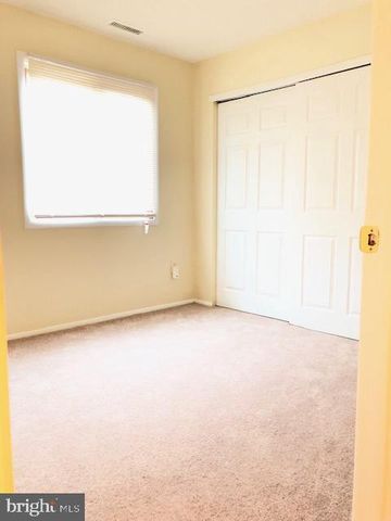 513 ASPEN DR, Plainsboro, NJ 08536