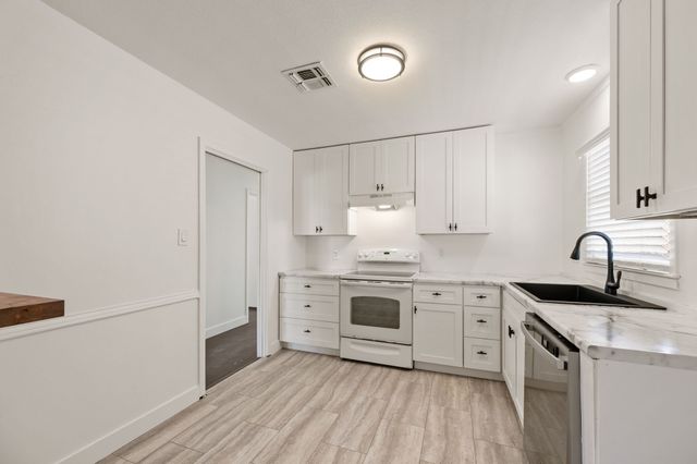 1017 Judd Street, Fort Worth, TX 76104