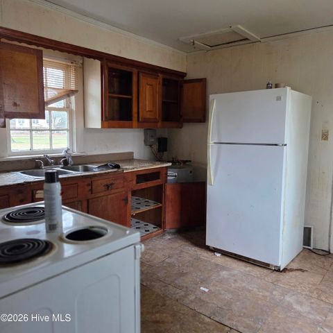 608 Parsonage Street, Elizabeth City, NC 27909