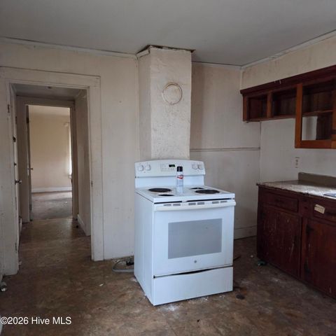 608 Parsonage Street, Elizabeth City, NC 27909