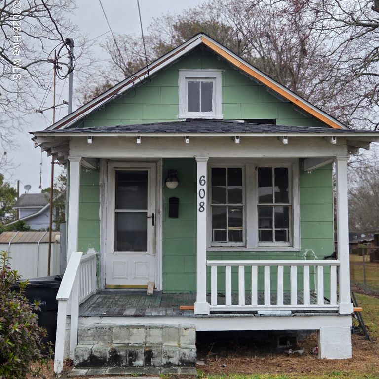 608 Parsonage Street, Elizabeth City, NC 27909
