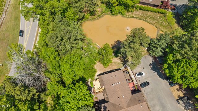 199 Summerwalk Circle, Chapel Hill, NC 27517
