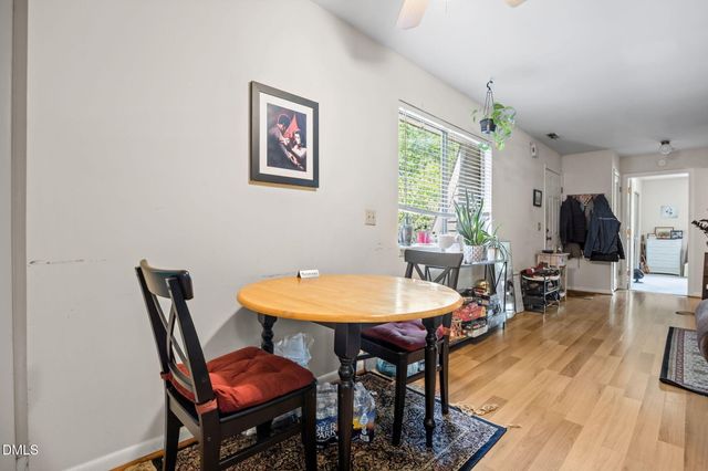 199 Summerwalk Circle, Chapel Hill, NC 27517