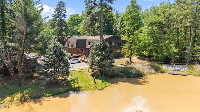 199 Summerwalk Circle, Chapel Hill, NC 27517