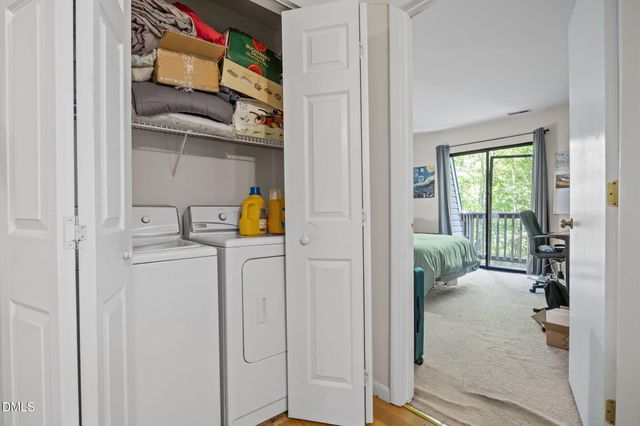 199 Summerwalk Circle, Chapel Hill, NC 27517