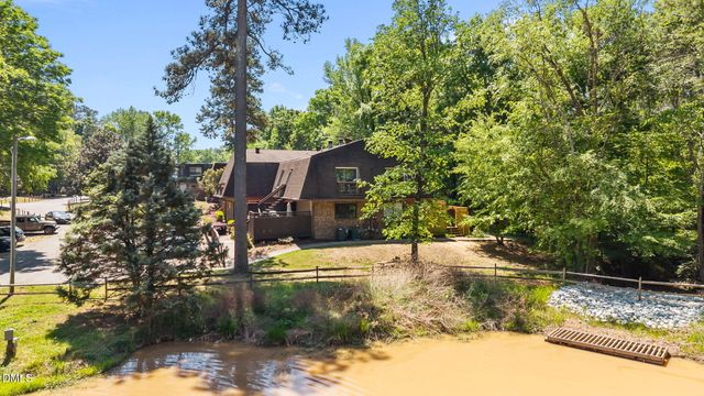 199 Summerwalk Circle, Chapel Hill, NC 27517
